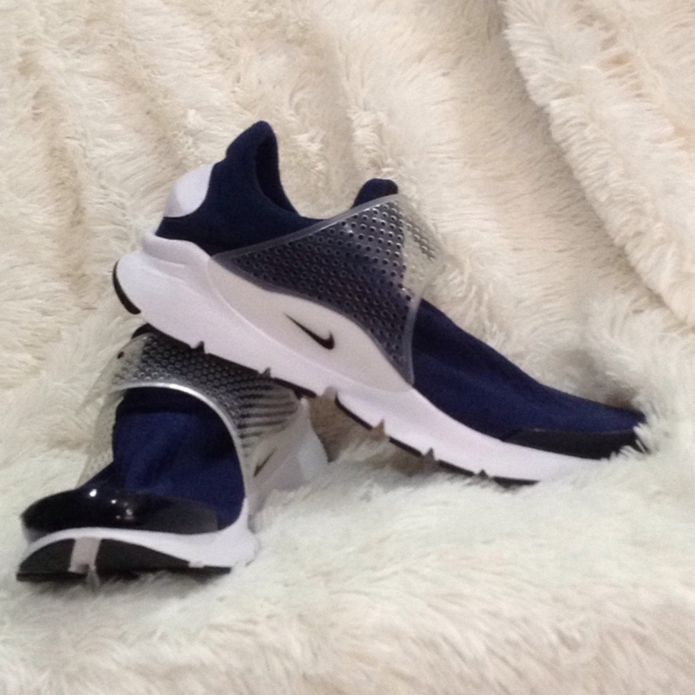 Nike Sock Dart